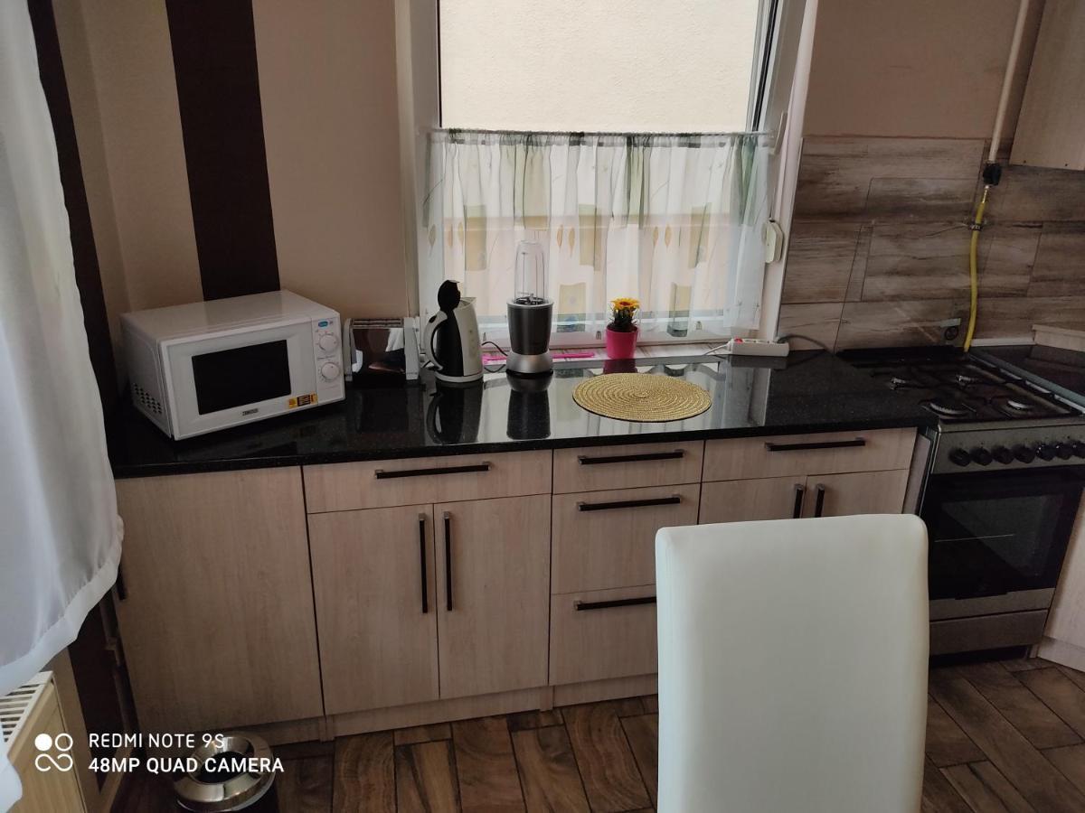 Fox Apartmanok Hévíz المظهر الخارجي الصورة